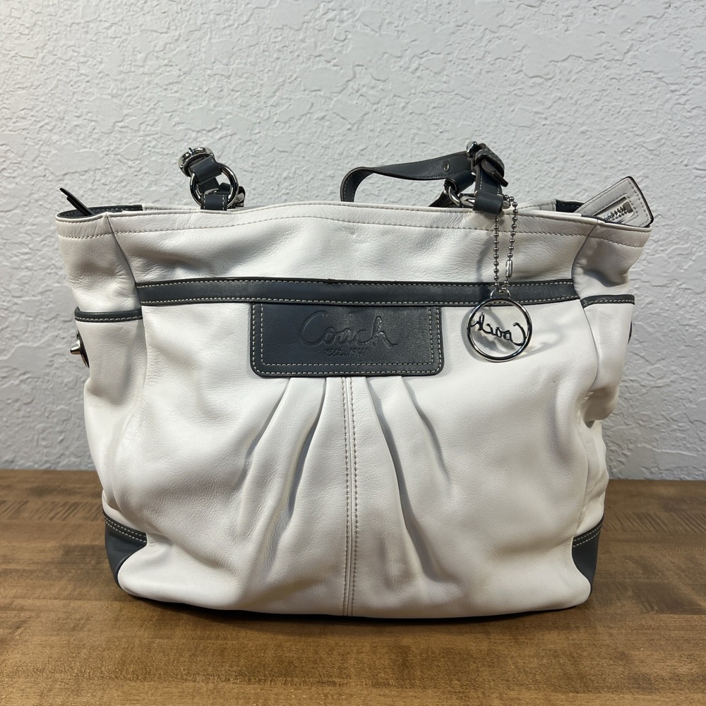 COACH SOHO Large White Pleated Leather Gallery Tote Dark Gray Trim F14673